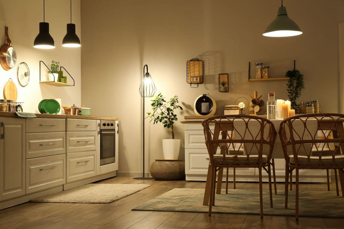 bucatarie moderna cu iluminat focal