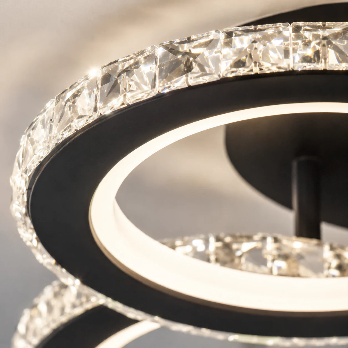 Lustre LED avec télécommande et cristal NOVA ROTONDA RGB 145W, 6 Cercles, Lumière Froid/Chaud/Neutre, Dimmable, Noir - 04_LT073-6BK.png