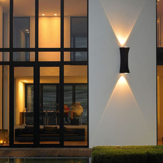 Applique murale LED AX220 pour extérieur et intérieur, 2 sources x 10W, métallique, noire, 3000K Appliques extérieures par défaut Titre Alessandro Design