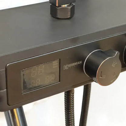 Colonne de douche à écran LCD en acier inoxydable noir SJG/008