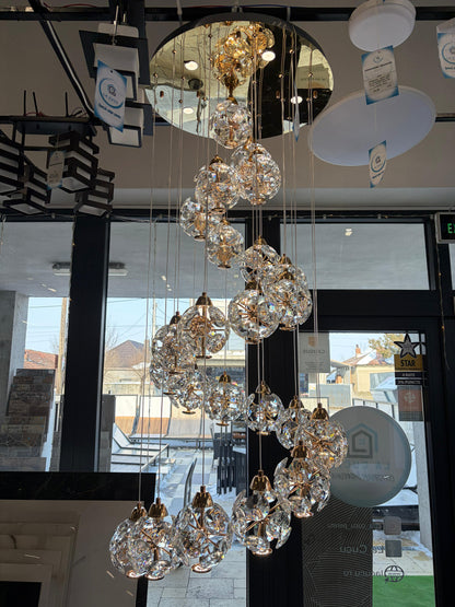 Lustre Crystal LED KILKENNY Culmino, 144 W, lumière neutre, diamètre 60 cm, doré