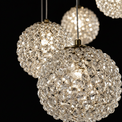 Lustre en cristal MILLE, 25xG9, diamètre 60 cm x hauteur 340 cm, cristal et métal, doré