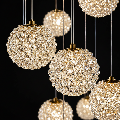 Lustre en cristal MILLE, 25xG9, diamètre 60 cm x hauteur 340 cm, cristal et métal, doré