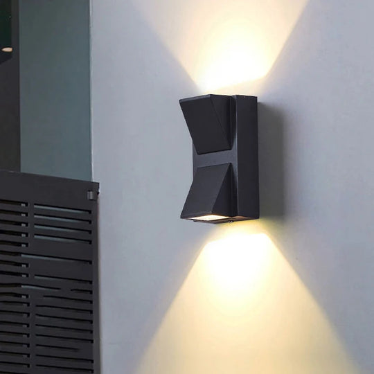 Applique murale d'extérieur LED Scarlet, 6W, noir, métal, IP65, 3000K Appliques d'extérieur Titre par défaut Alessandro Design