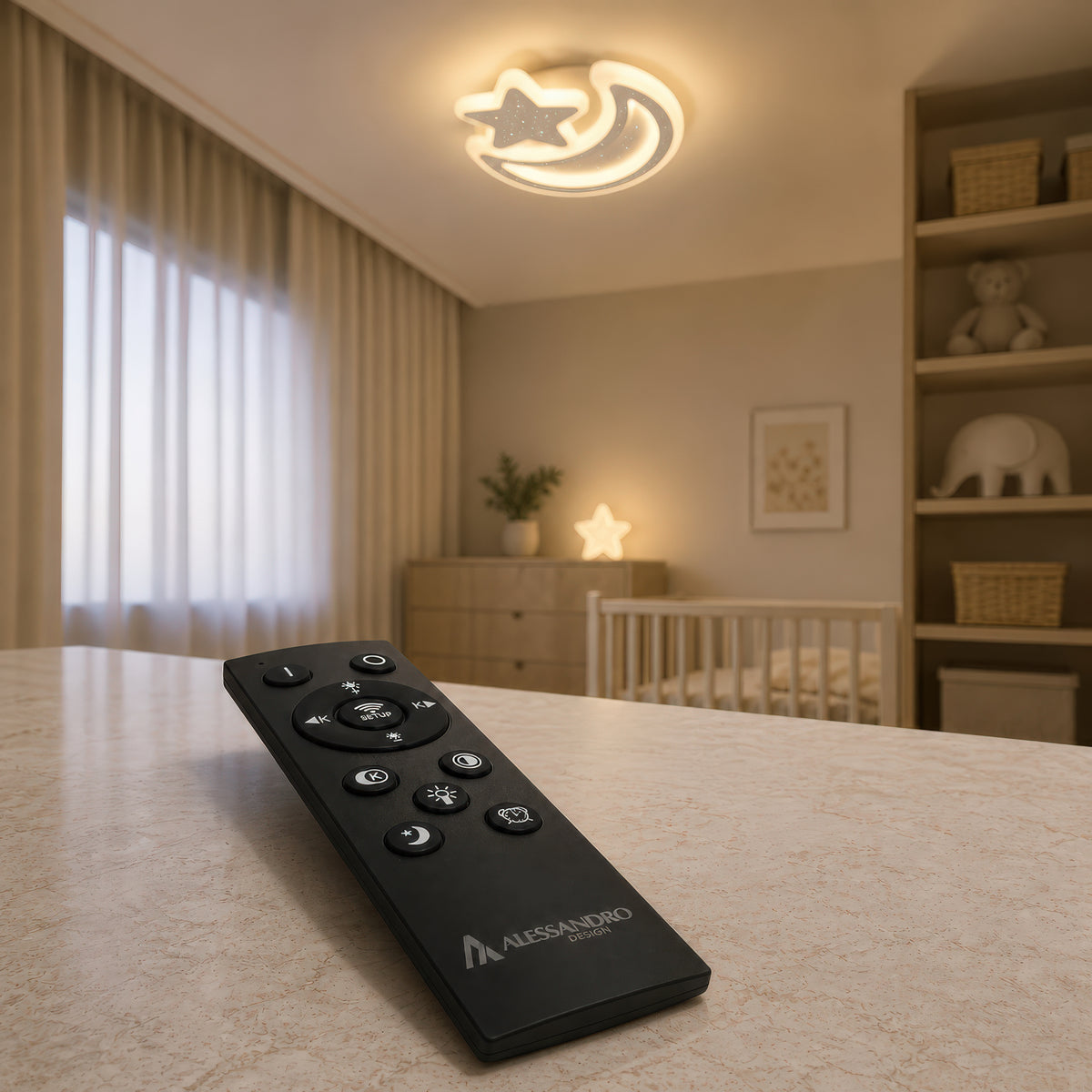LT811WH — LT811WH - 2. REMOTE SHOW.jpg