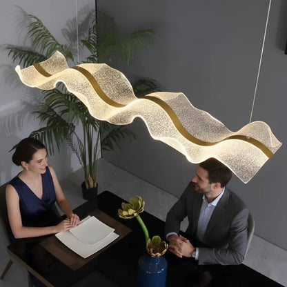 Lustre LED avec télécommande, suspendu AMI 63W, linéaire, lumière froide/chaude/neutre, doré, lustres LED réglables en hauteur avec télécommande Titre par défaut Alessandro Design