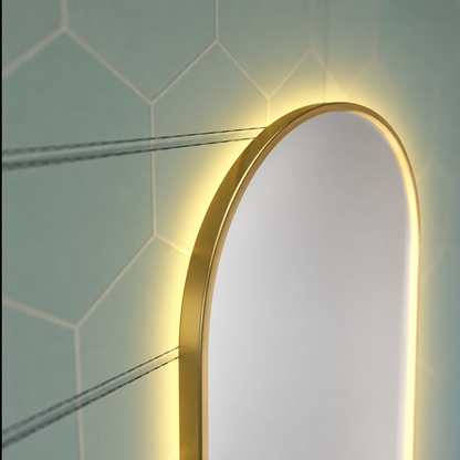 Konrad Miroir tactile LED avec système de désembuage, horloge et température, cadre doré brossé 50 x 80 cm, lumière froide neutre et chaude 3000 K/4000 K/6000 K.