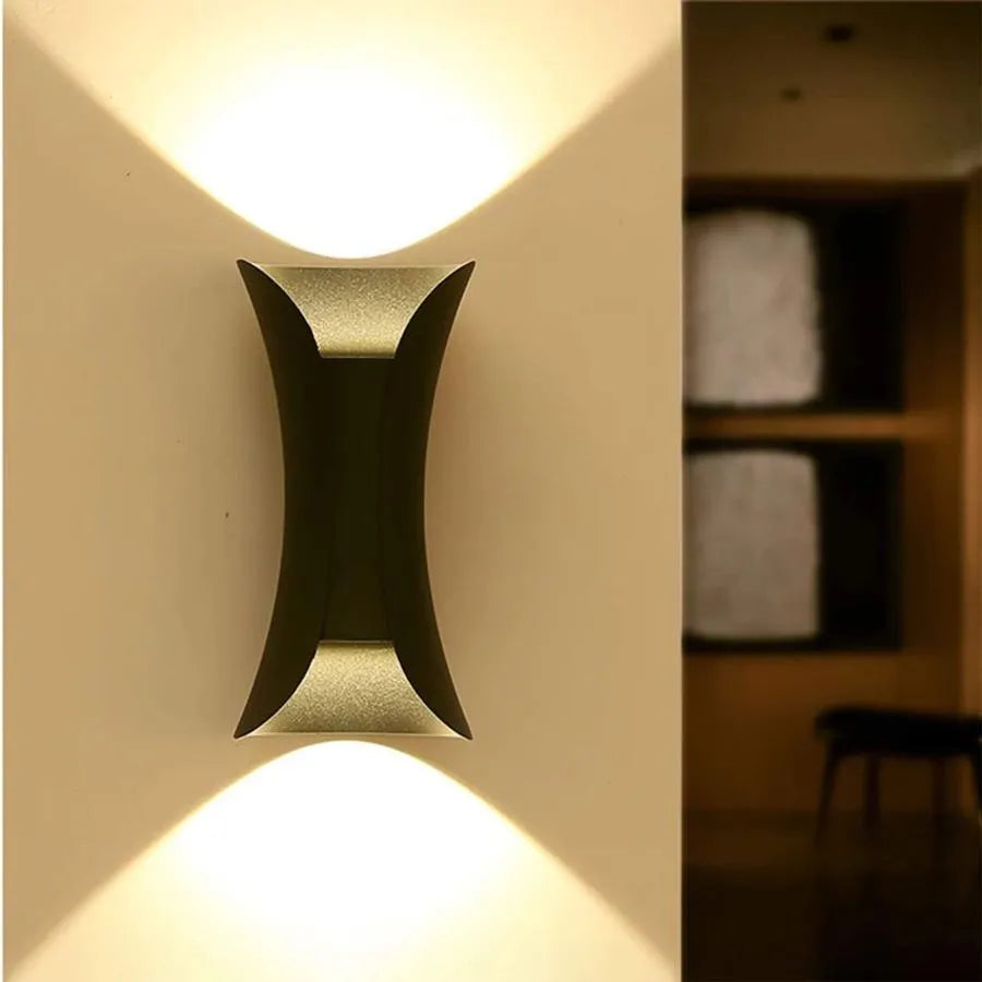 Applique d'extérieur LED Heba, 10W IP65, Métal, Noir