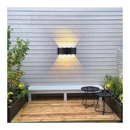 Applique LED Fantas Extérieure et Intérieure, 8 Sources x 1W, IP65, Métallique, Noir, 3000K