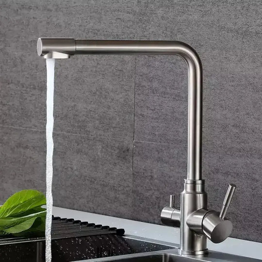 Robinet de cuisine avec 3 robinets de cuisine en acier inoxydable argenté CF016 Titre par défaut Alessandro Design