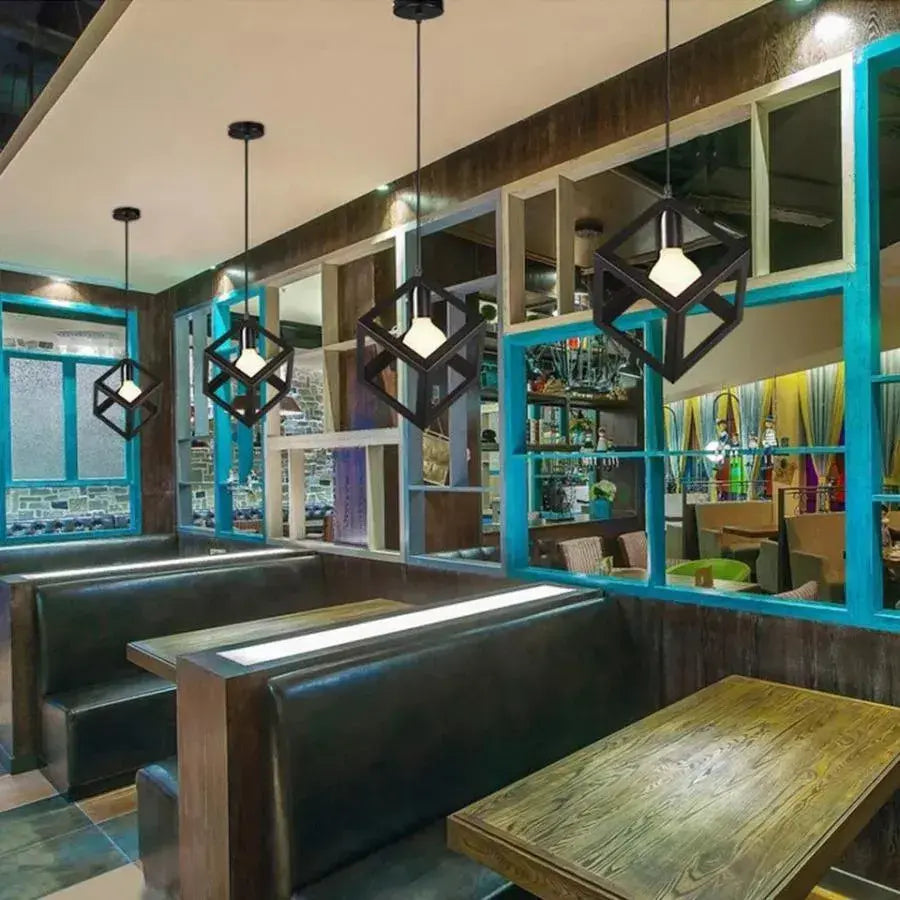 Lustre en forme de cube, STRUKTUR Uno, 1x E27, Noir, Suspendu, Métal