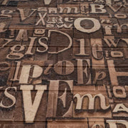 Lot de 10 papiers peints autocollants 3D en mousse souple marron, 80 cm x 70 cm x 6 mm, motif lettres marron clair