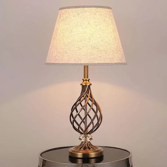 Veioza Banks 1x E27 Or Veioze & Lampadare Titre par défaut Alessandro Design